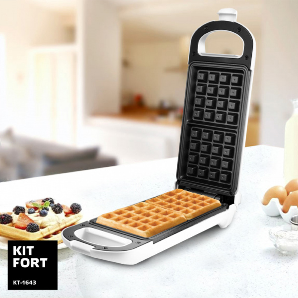 Вафельница KITFORT КТ-1643 700Вт белый